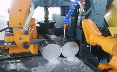 德庆卧式带锯床的送料方式有哪几种？